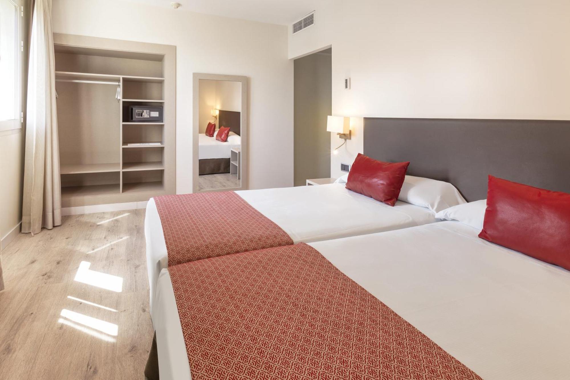 Hotel Catalonia Hispalis 3*