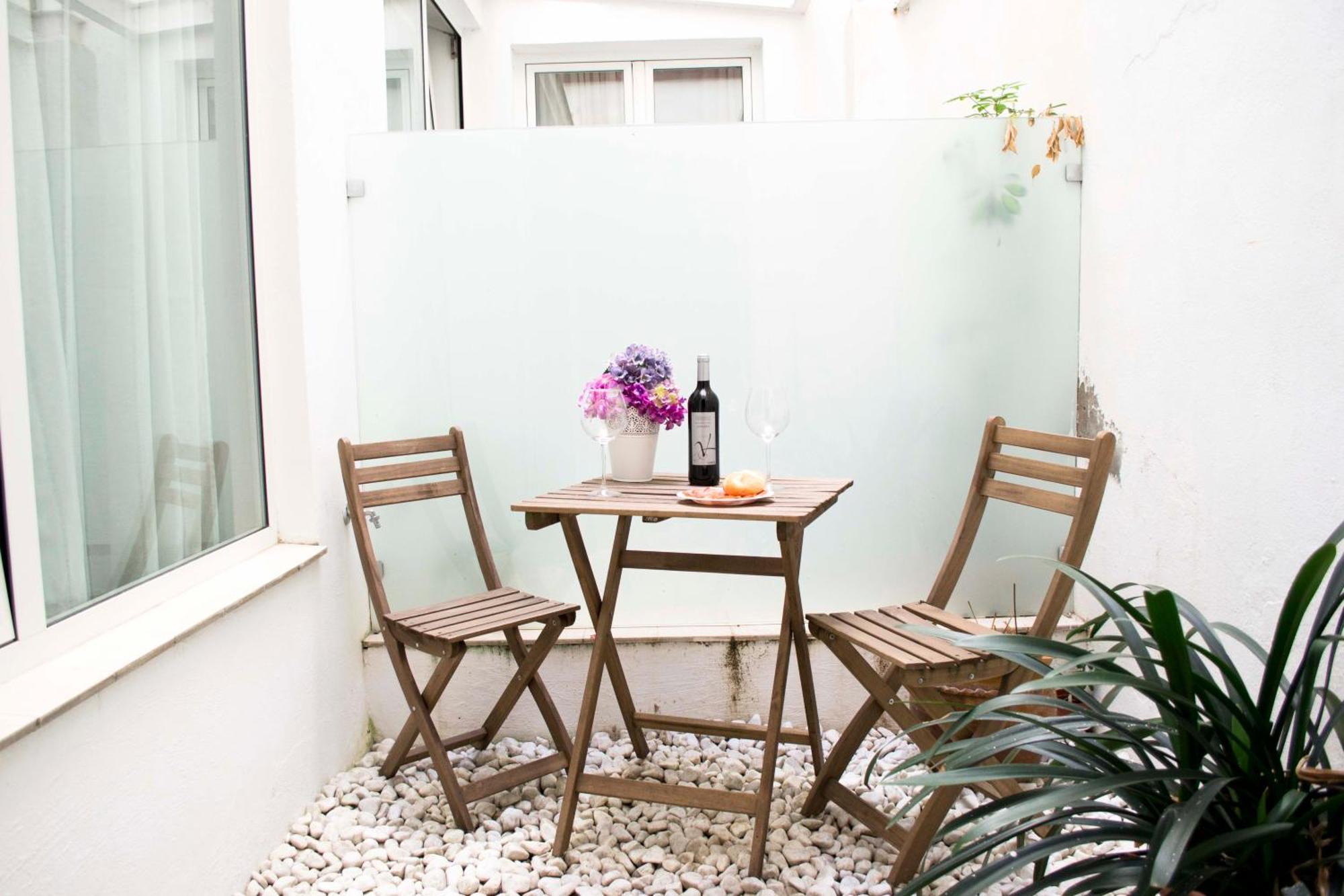 Casas Y Patios De Seville
