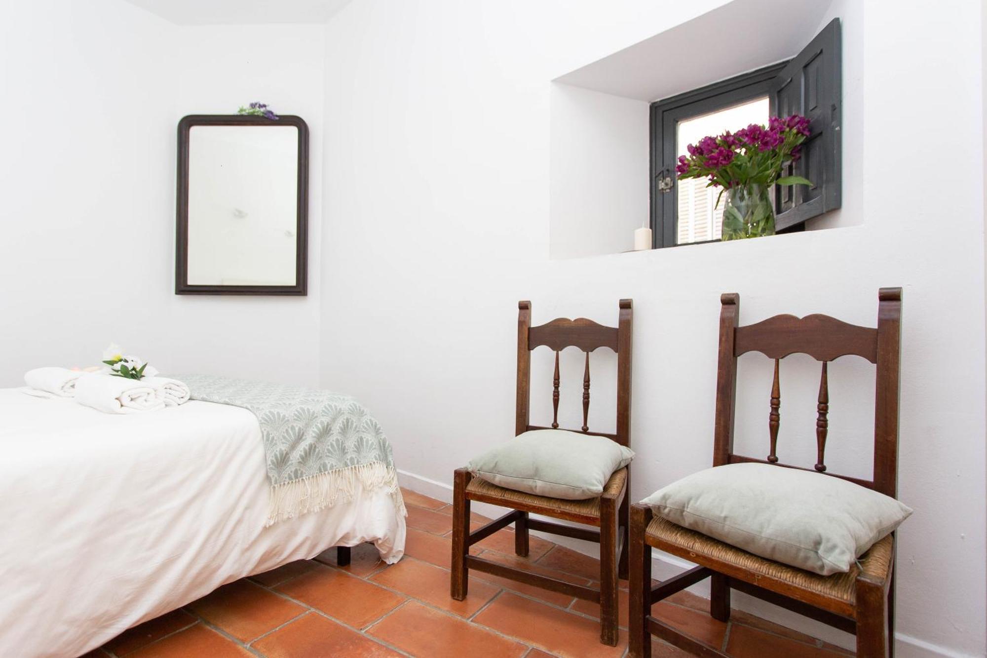 Corral Del Conde Apartment *