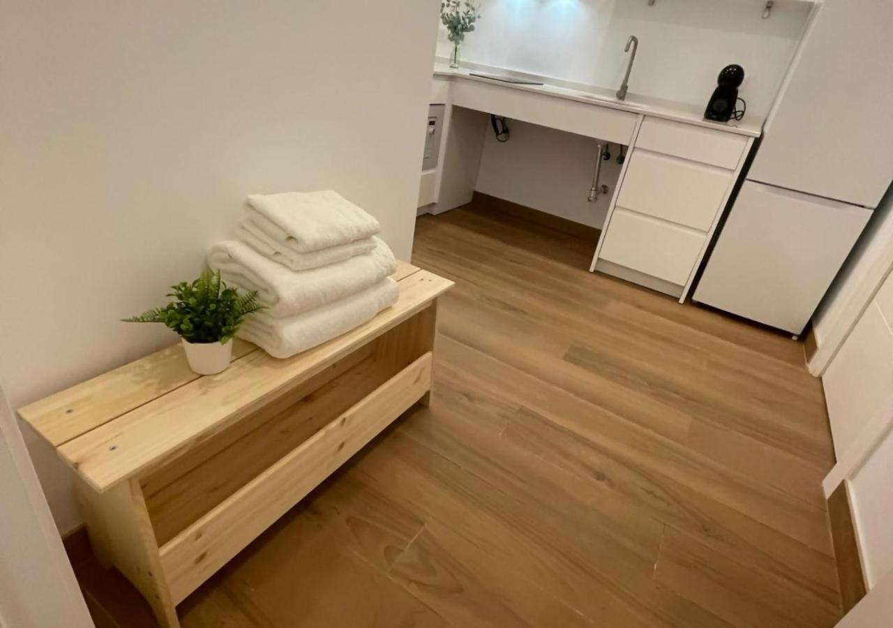 Global Apartment *