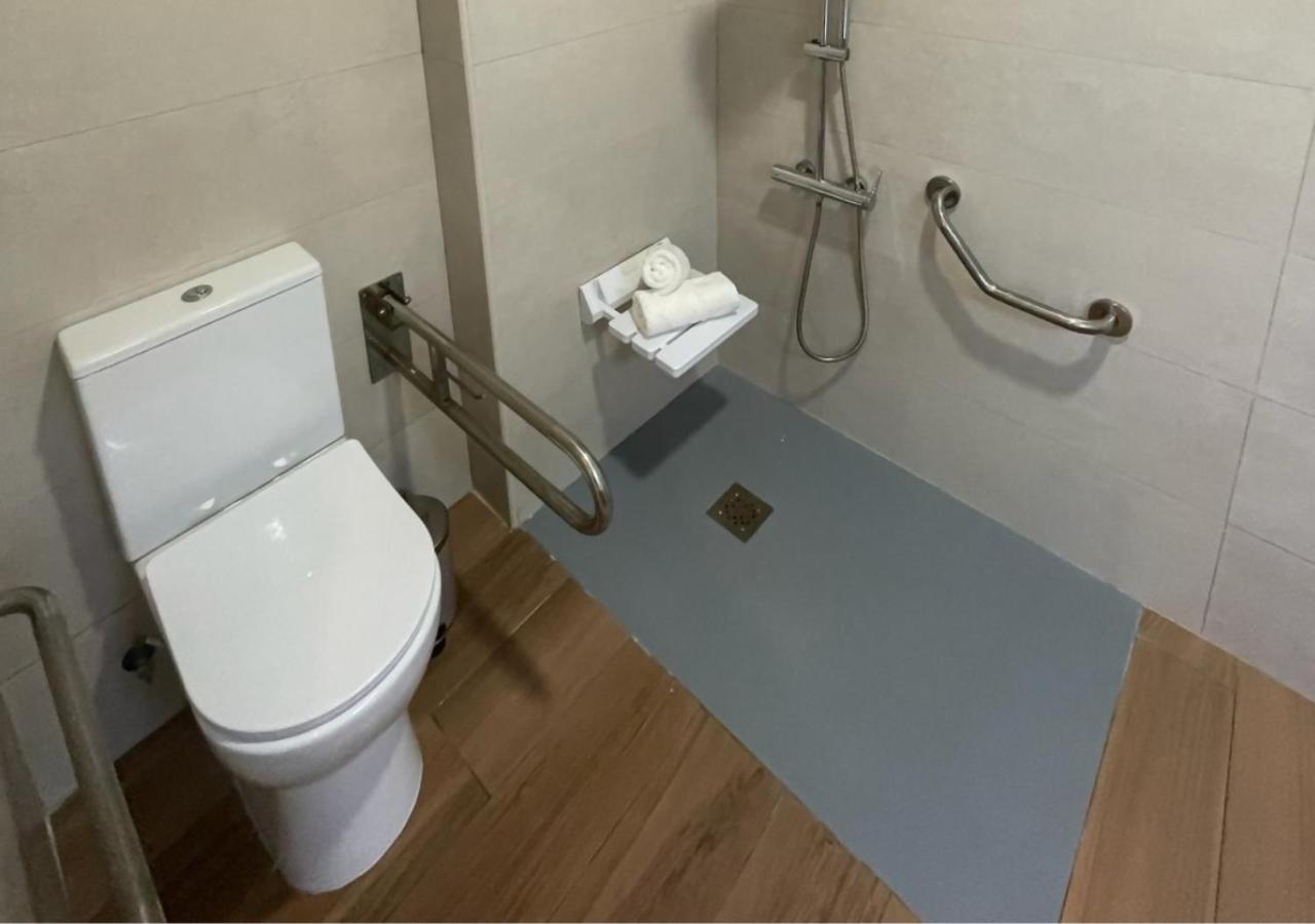 Global Apartment *