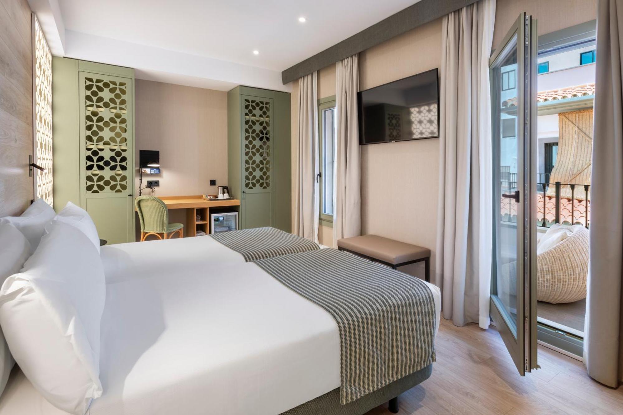 Hotel Catalonia Santa Justa 4*