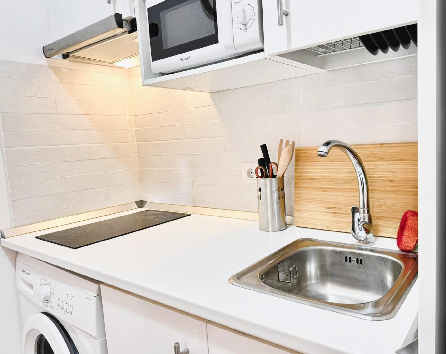 Cosy Close To Center Apartment