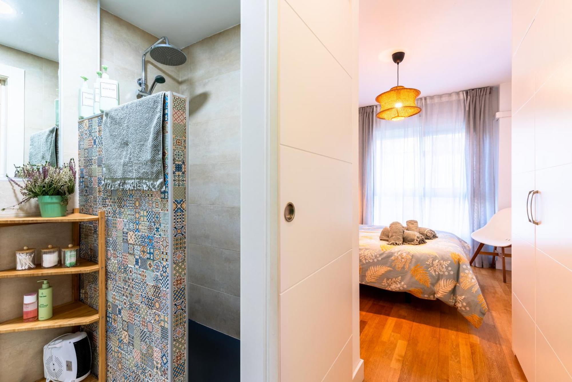 2 Hab 2 Banos Con Parking Junto Al Casco Historico Apartamento Sevilla