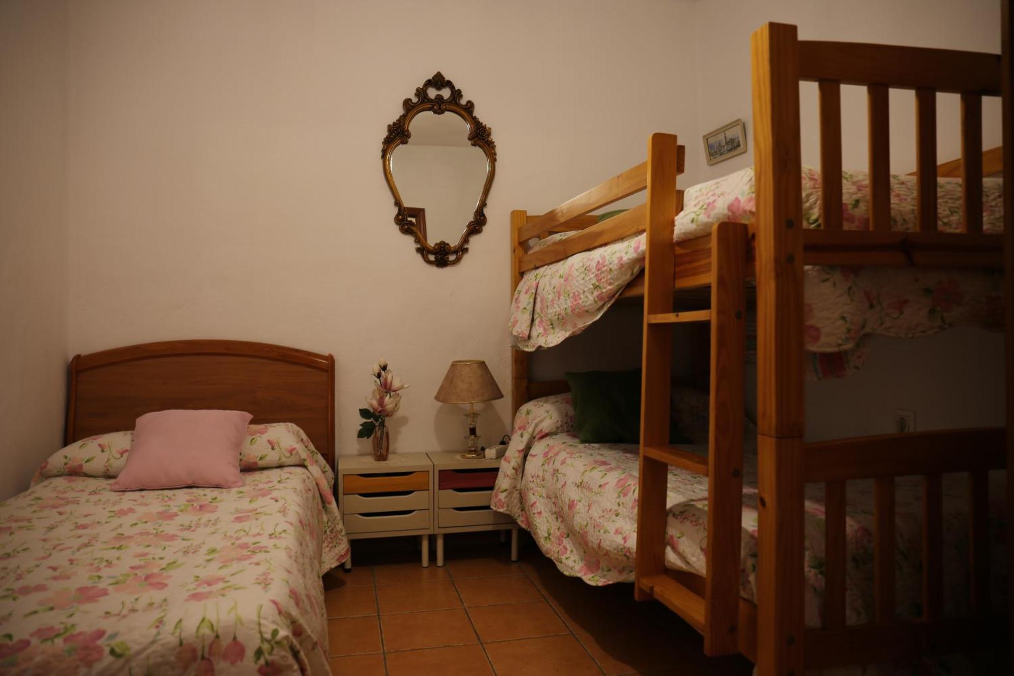 Abuelo Rafael Apartment Seville