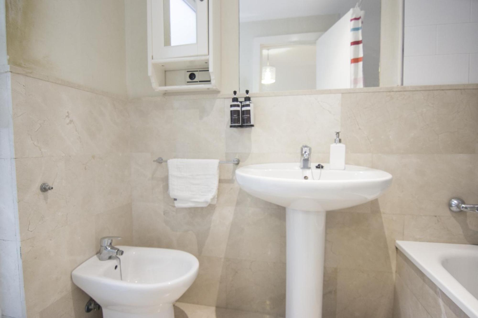 Apartment Rentalsevilla Compania *