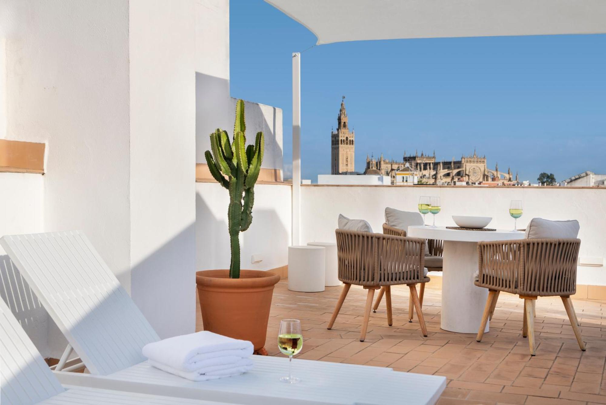 Apartment Magno Almansa Seville