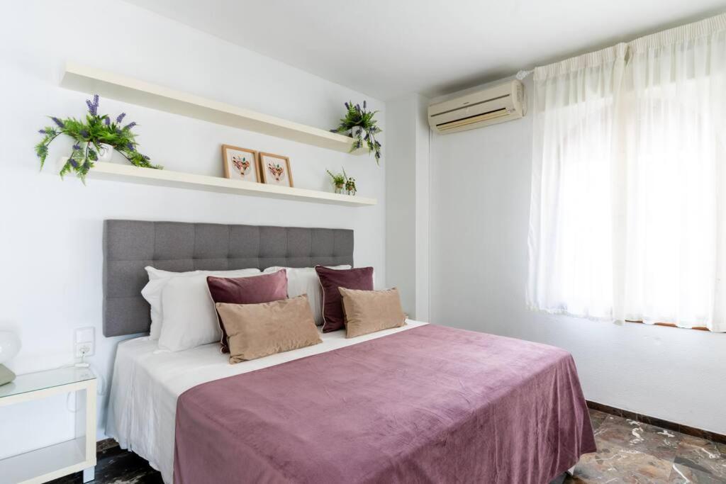 Apartment Behouse Sierpes *