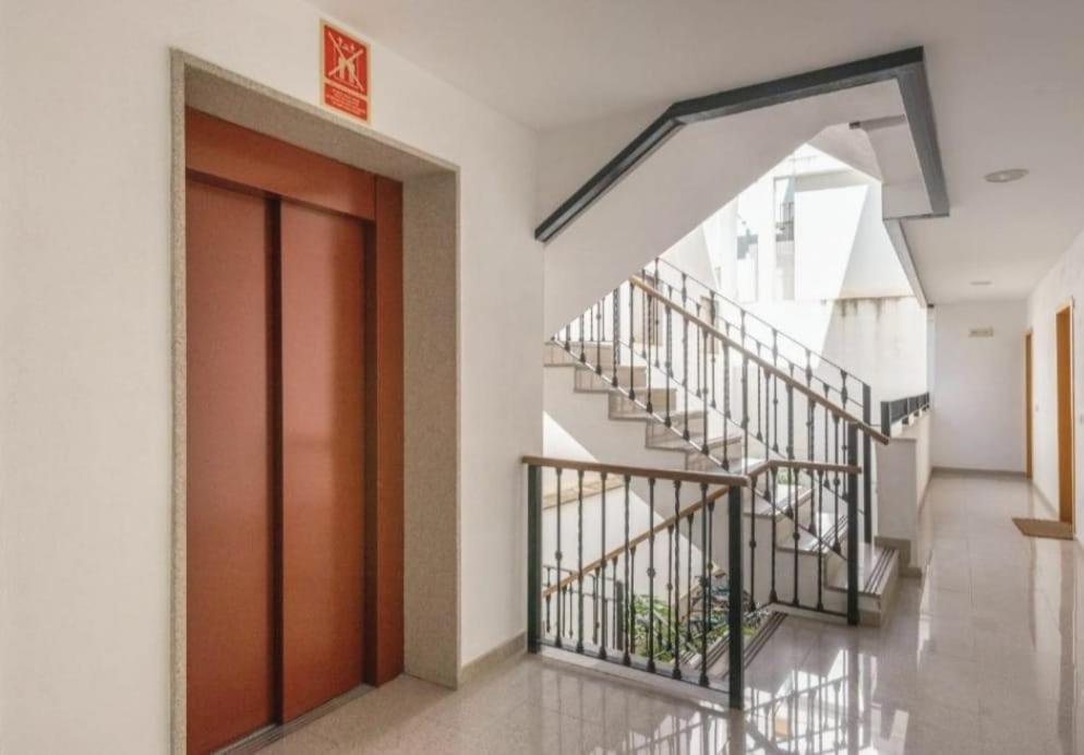 Macarena & Parking Gratis Apartment