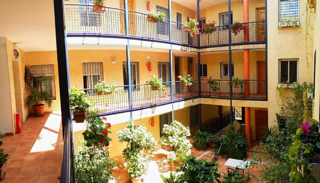 Apartment Apartamentos Sevilla Seville