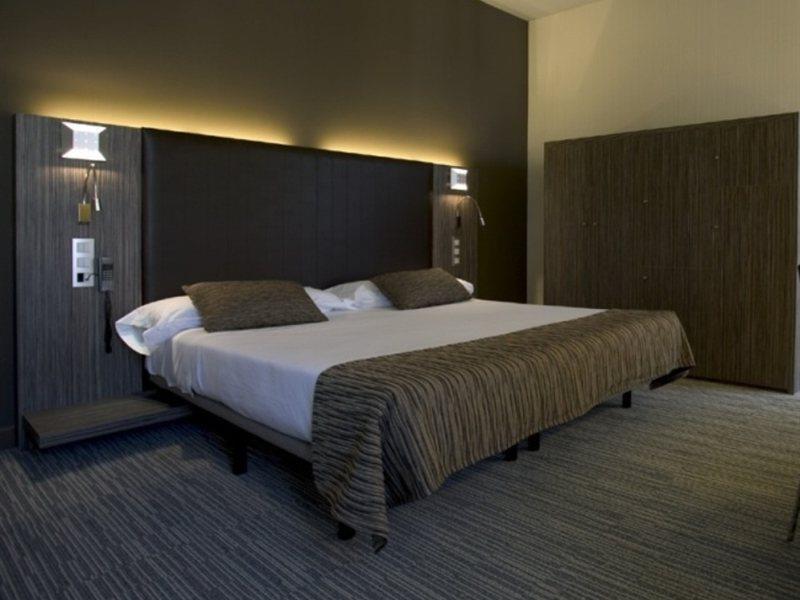 Petit Palace Santa Cruz 4* Seville