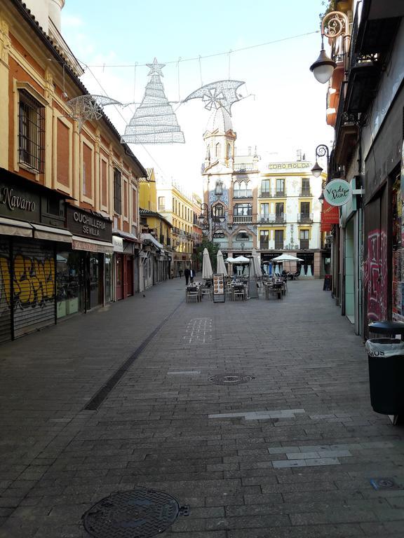 Centro 7 Revueltas * Sevilla