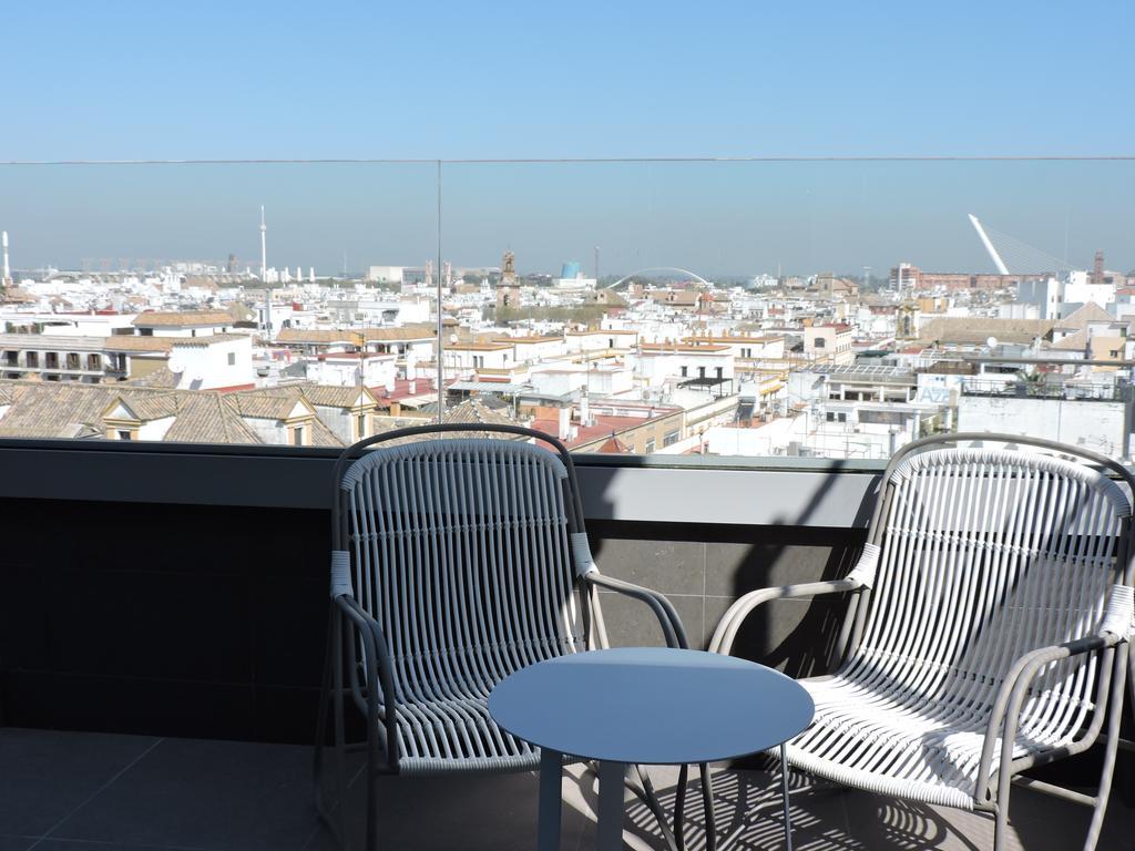 America Hotel 4*