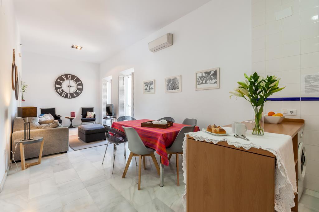 Plaza Pilatos Apartment