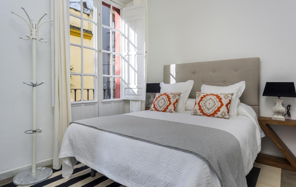 Genteel Galera Apartment