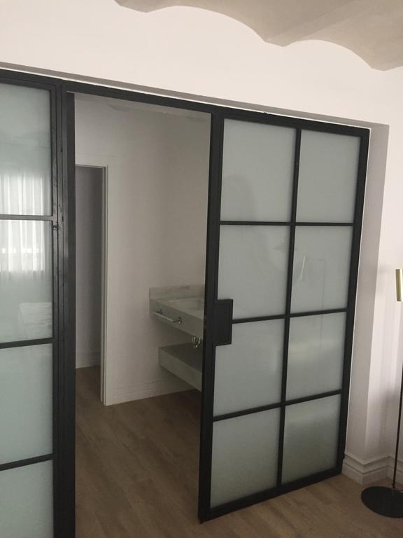 Hom Apartment