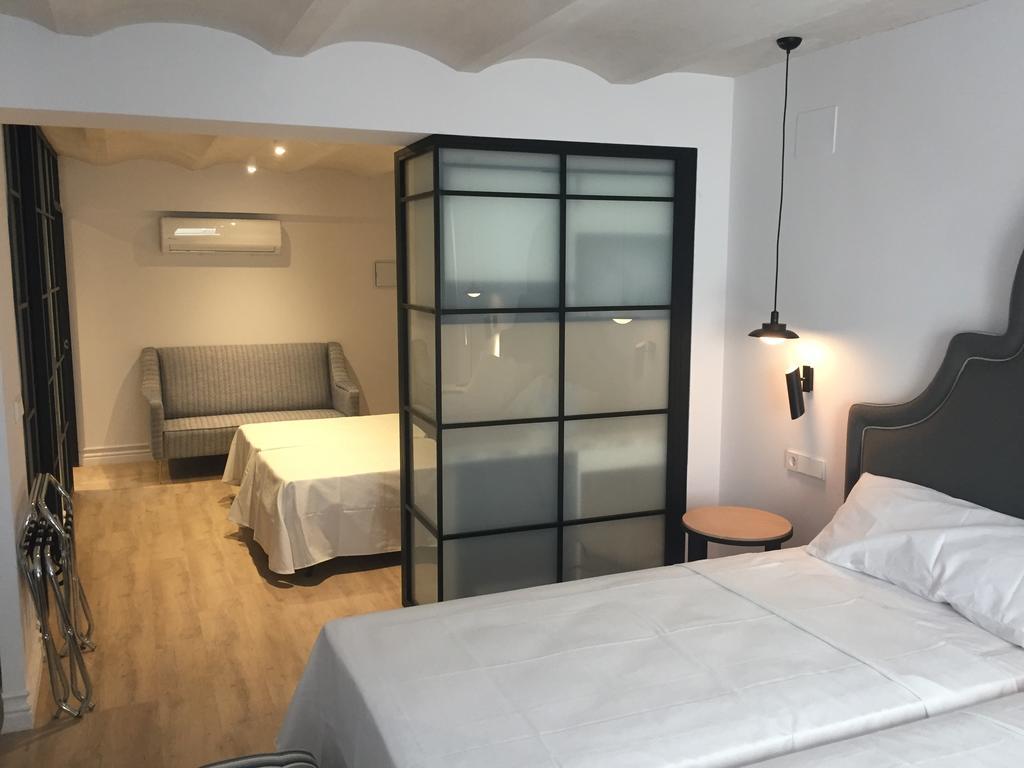 Hom Apartment