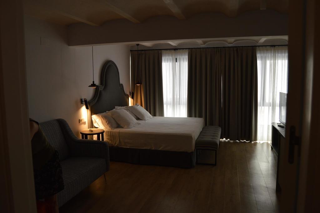 Hom Apartment