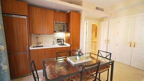 Bright And Beautiful- Vtv- Conde De Torrejon 10 Apartment Seville