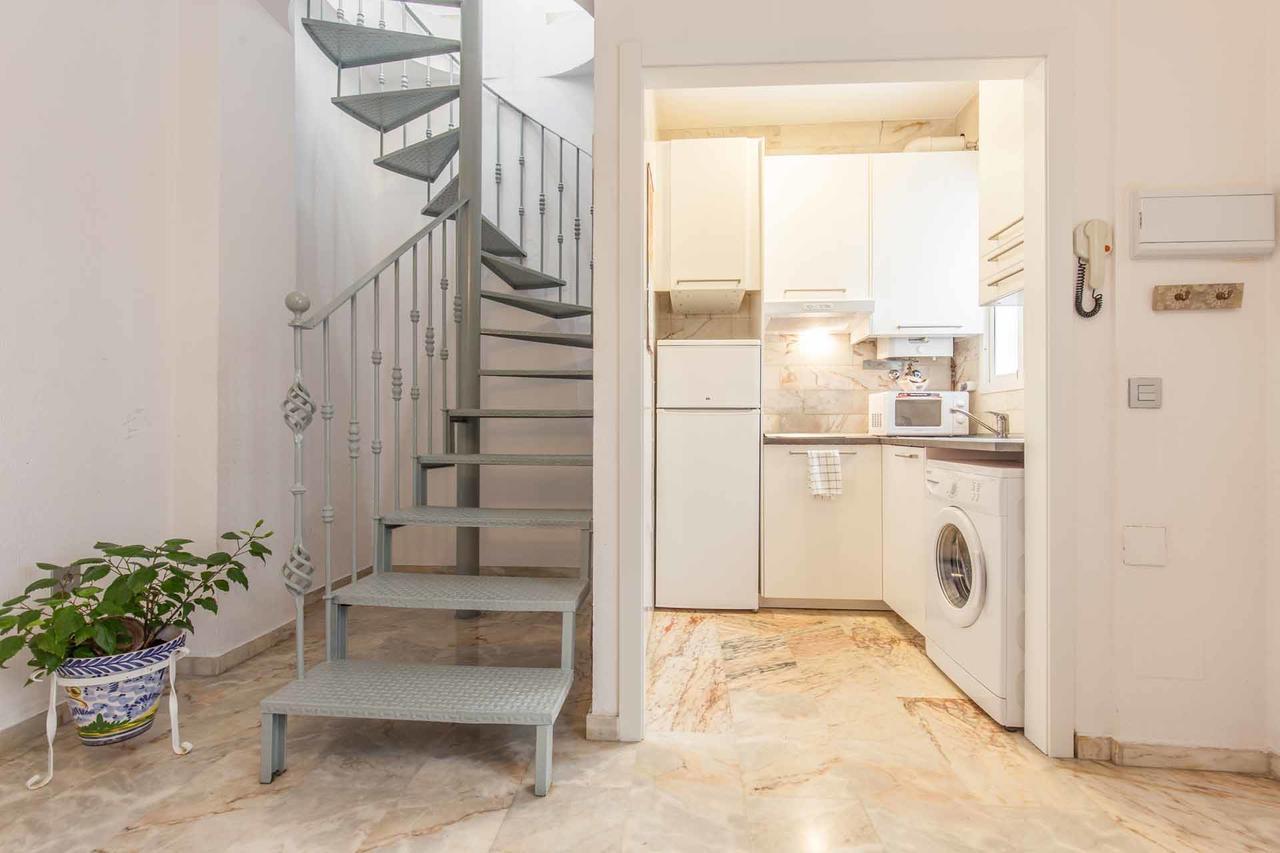 Apartment Maravilloso Duplex En Escoberos Seville