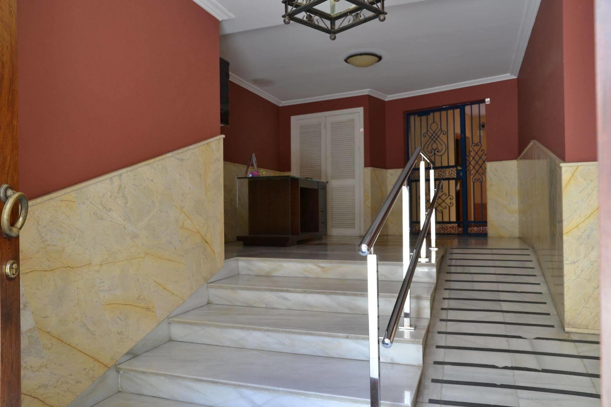 Apartamentos Sevilla * Seville