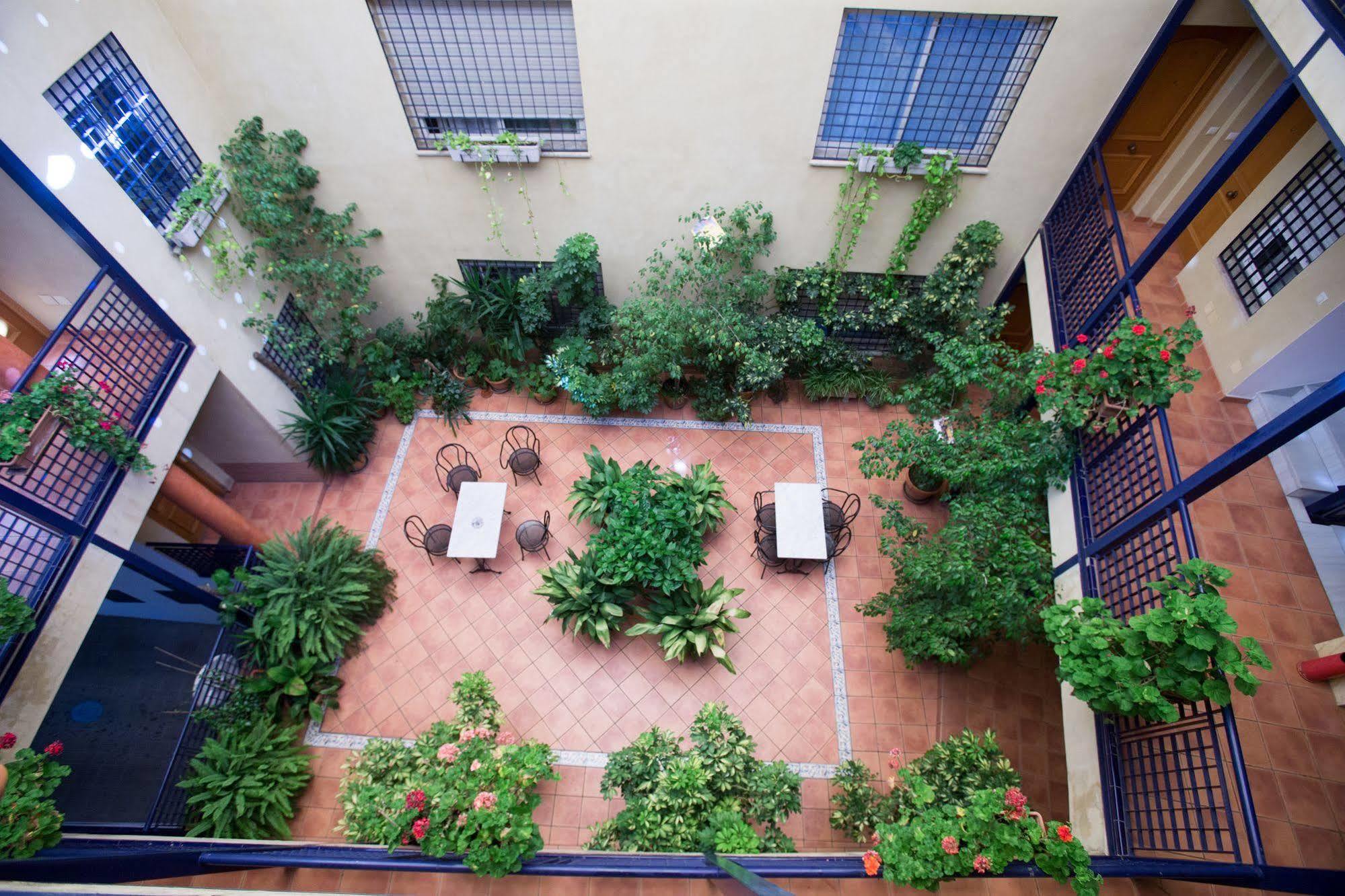 Apartment Apartamentos Sevilla *