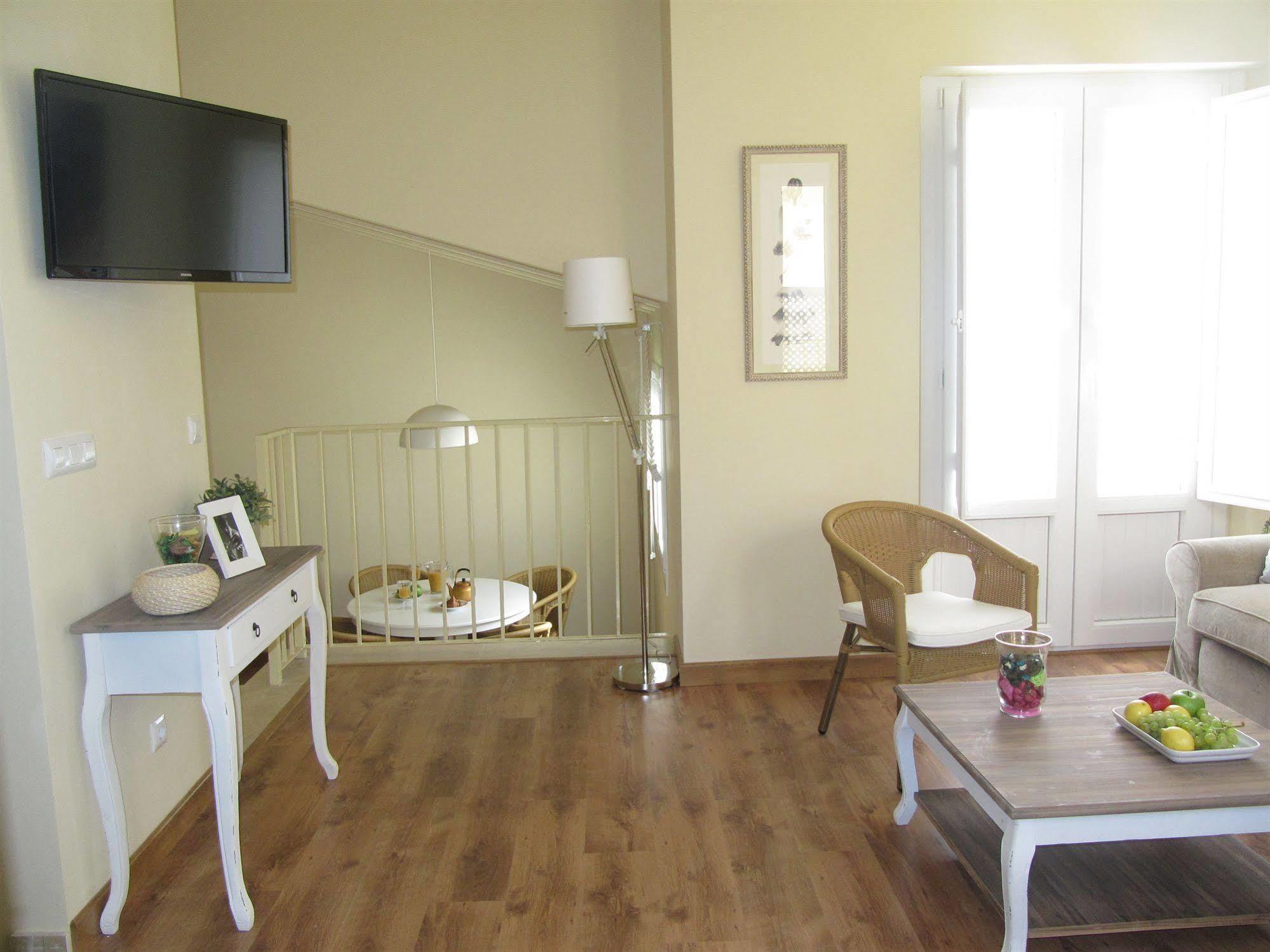 Apartment Life San Vicente Seville