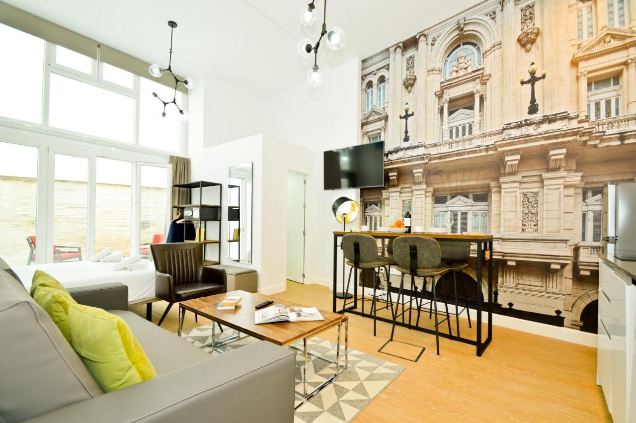 Ninesuites Sevilla