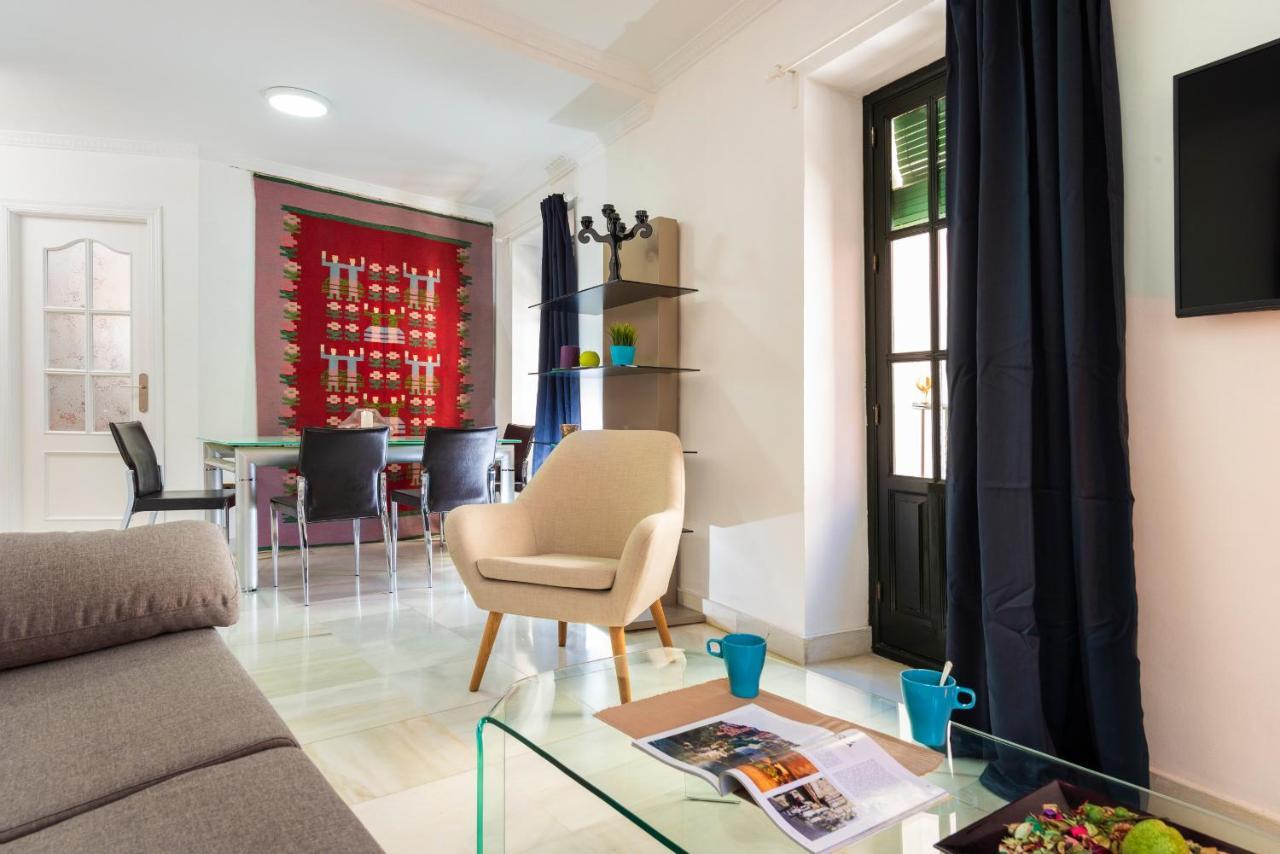 Lux - Sierpes Terrace Seville