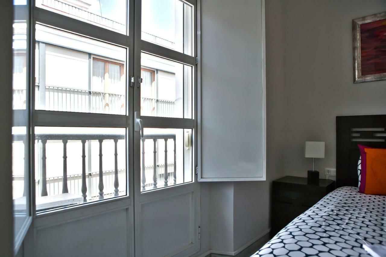 Situacion En El Corazon De Sevilla-parking Gratis! Apartment
