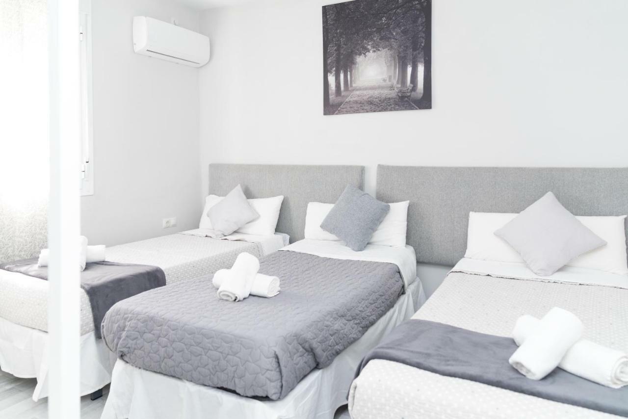 Apartment Spectacularly Updated For Large Groups! Seville