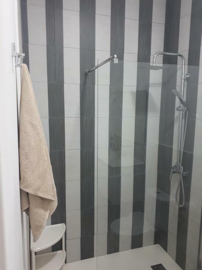 Apartment Atico En Remedios Seville