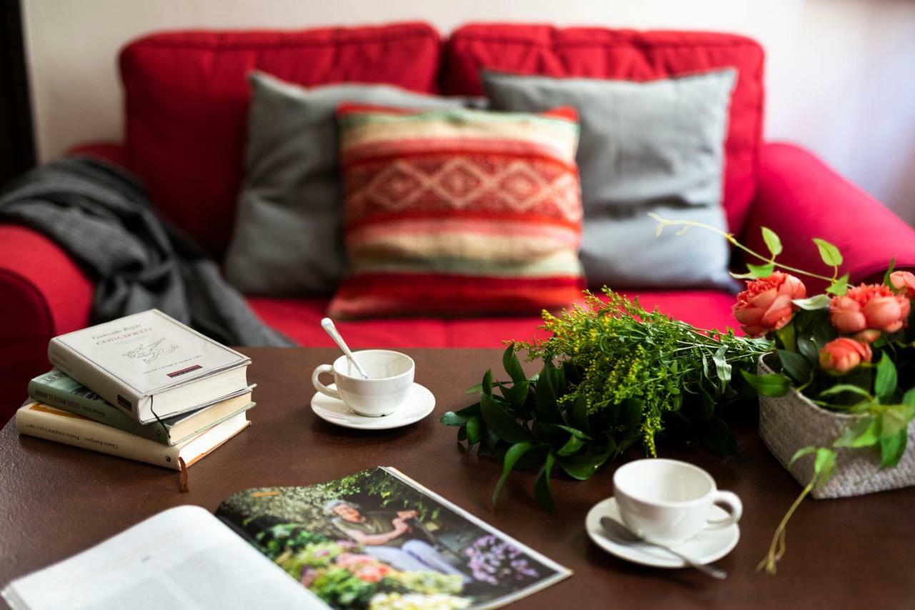 Misterhost Triana Patio De Flores Apartment *
