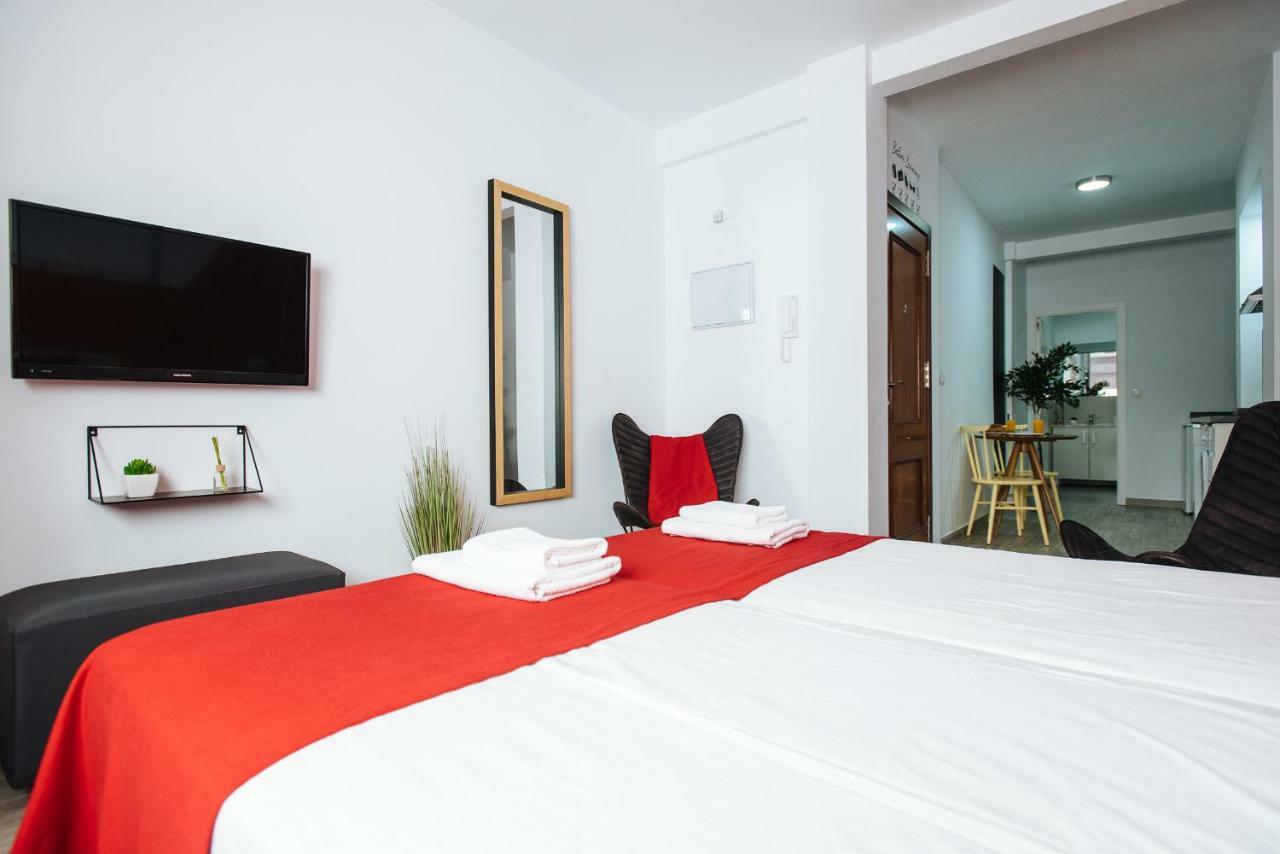 Apartment Hostly O'donnell 1b Center-fibre-parking Op-cless *