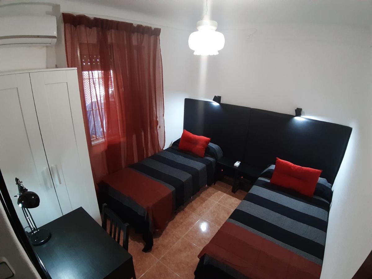 Fresh & Clean Homestay Seville