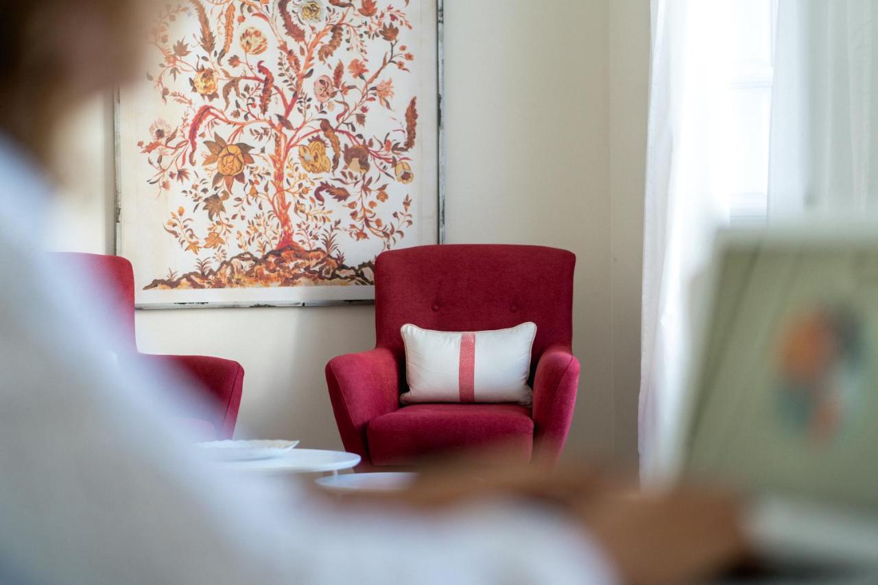 Eva Recommends San Pablo Duplex Apartment *