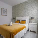 Antonia Diaz 2 4