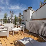 Abades Giralda Deluxe By Valcambre