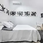 Triana Modern & Luxury