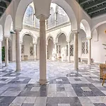Genteel Home Palacio Abades