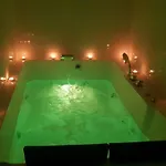 Apartamentos Torneo&Alameda con bañera jacuzzi hidromasaje