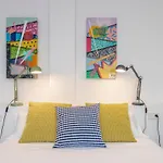 Pop Art, Duplex Coqueto En El Corazon De Sevilla