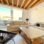 Top-Notch Downtown House With Private Rooftop Terrace And Parking Opt
