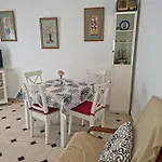Wish Suite Dolores Leon De Triana