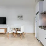 Lumbreras Host