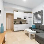 Lumbreras Host