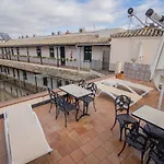 RentalSevilla Durmiendo en la Alameda