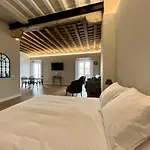 Estiloso Loft Junto Catedral