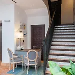 Suites Murillo Catedral
