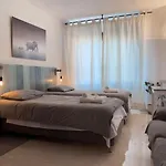 Apartamentos Rg Resitur